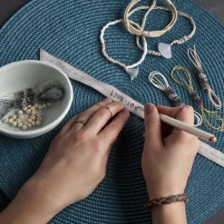 ann-williams Craft Crush® Bracelet Box - Neutrals< Crafts And Activities