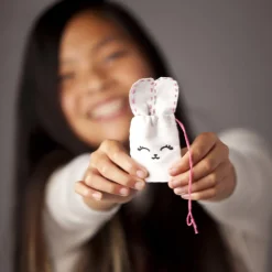 ann-williams Craft-Tastic® Learn To Sew< Crafts And Activities